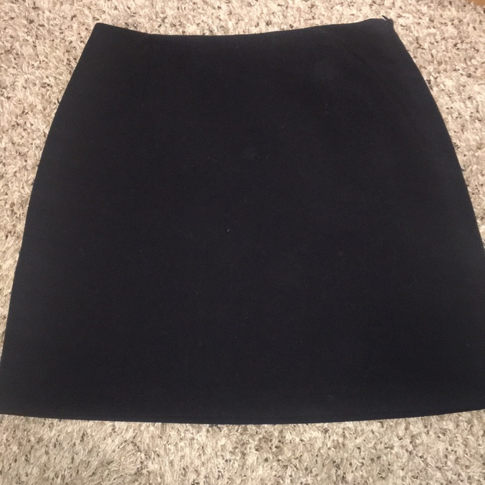 The Limited Black stretch mini Skirt